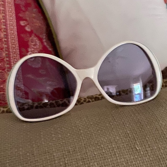 Givenchy sunglasses (vintage) - Picture 2 of 9